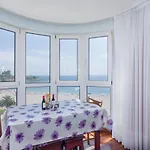 Rico By Interhome *